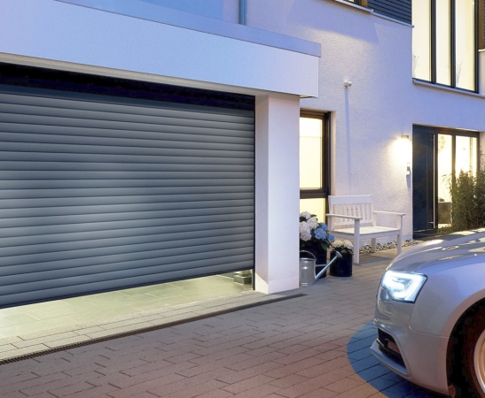 Ворота из роллетного профиля в Новотитаровской