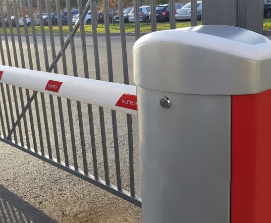 Автоматические шлагбаумы в Новотитаровской