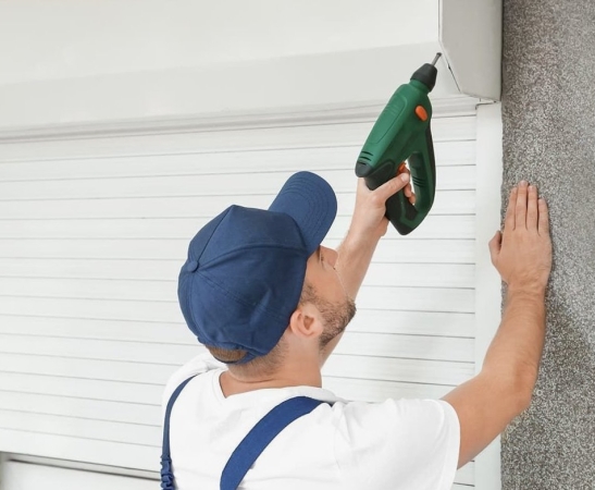 Установка рольставней в Новотитаровской