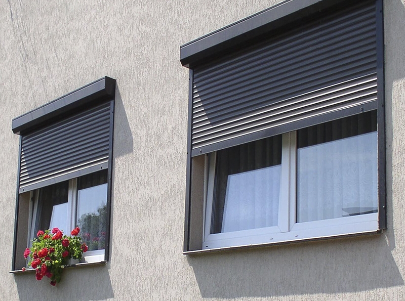 На окна в Новотитаровской